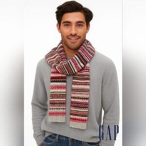 NWT GAP MERINO WOOL BLEND MULTICOLOR FAIR ISLE SCARF UNISEX